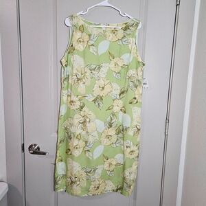 $70 NEW Iolani Hawaiian Dress‎ Size XL Floral Print Light Green
